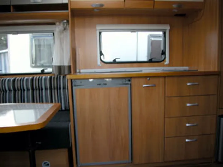 Fahrzeugbild Wilk S4 (Stern) 530 UE #3