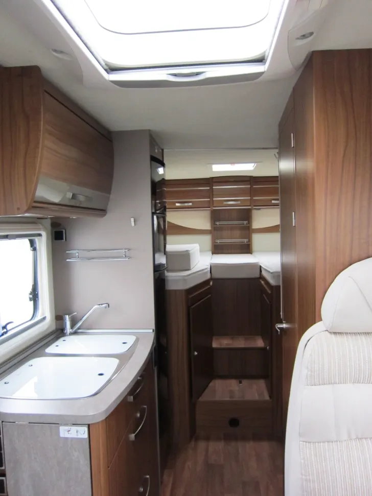Fahrzeugbild Hymer Exsis-i 678 #2