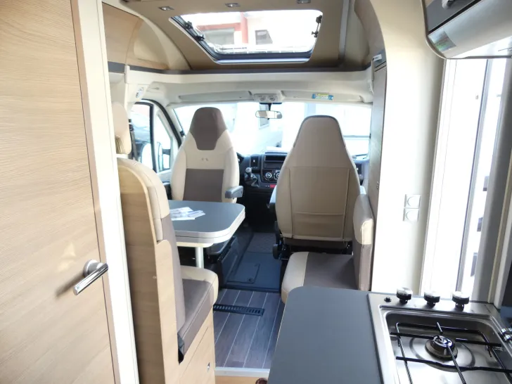 Fahrzeugbild Adria Compact Plus SLS #14