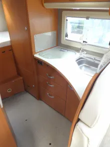 Fahrzeugbild Niesmann + Bischoff Arto 64 L #2