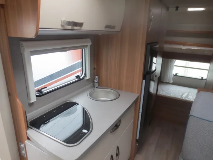 Fahrzeugbild Weinsberg CaraHome 600 DKG #9