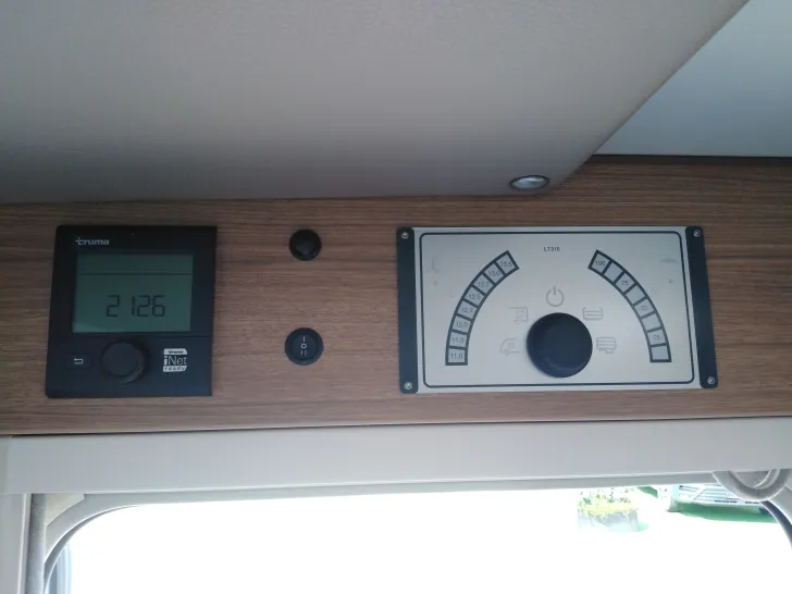 Fahrzeugbild Weinsberg CaraCompact 600 MEG EDITION [PEPPER] #8