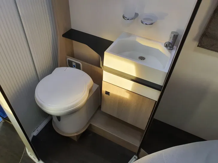 Fahrzeugbild Chausson Flash 718XLB #10