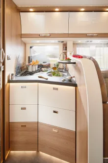 Fahrzeugbild Malibu T 440 LE Touring Heavy, Automatik #7