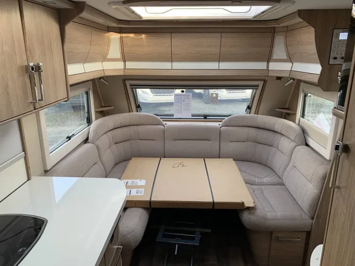 Fahrzeugbild Kabe Smaragd 520 XL #3