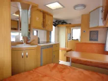 Fahrzeugbild Eifelland Holiday 395 TF Nr. 26 - Markise, franz. Bett #23
