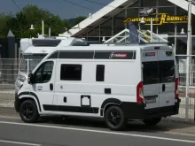 Fahrzeugbild Challenger Van V114S #7