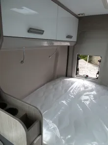 Fahrzeugbild Challenger Van V114S #27