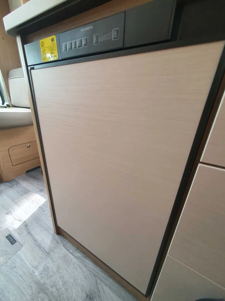 Fahrzeugbild LMC Breezer V 643 G #10