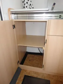 Fahrzeugbild Bürstner Club 470 TL Nr. 3 - Einzelbetten #21