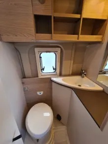 Fahrzeugbild Bürstner Campeo C 600 Black Forest #13