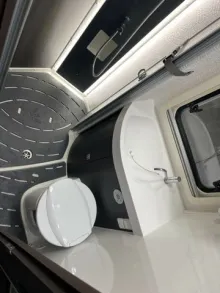Fahrzeugbild Wingamm Oasi 690 Twins #21