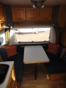 Fahrzeugbild Knaus Azur 400 Nr. 43 - franz. Bett, SG #22