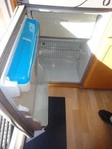 Fahrzeugbild Knaus Azur 400 Nr. 43 - franz. Bett, SG #24