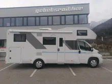 Fahrzeugbild Sun Living A 75 DP - Alkoven mit Doppelbett #4