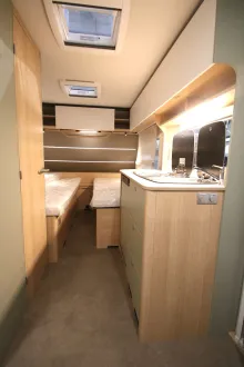 Fahrzeugbild LMC Style 460 E #10