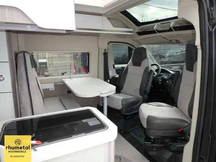 Fahrzeugbild Challenger Van V114 1-23  Visibility #26