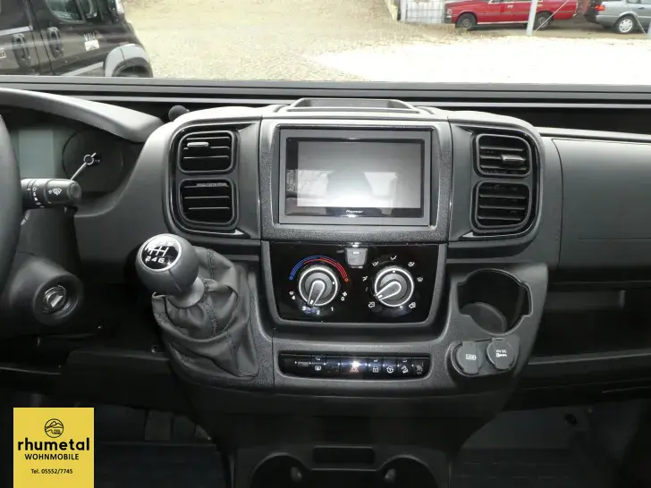 Fahrzeugbild Challenger Van V114 1-23  Visibility #32