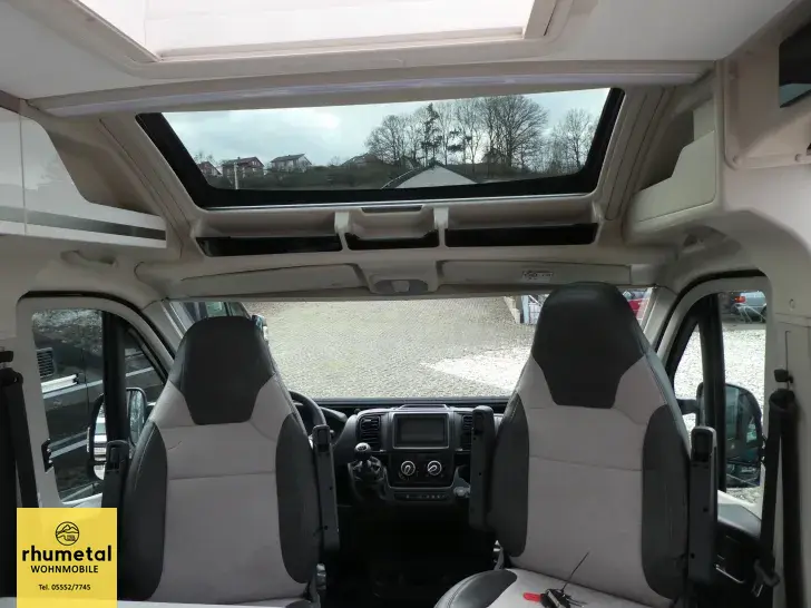 Fahrzeugbild Challenger Van V114 1-23  Visibility #39