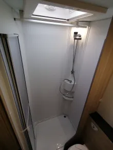 Fahrzeugbild Sun Living A 75 DP - Alkoven mit Doppelbett #15