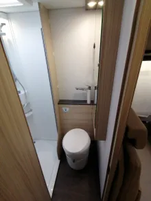 Fahrzeugbild Sun Living A 75 DP - Alkoven mit Doppelbett #17