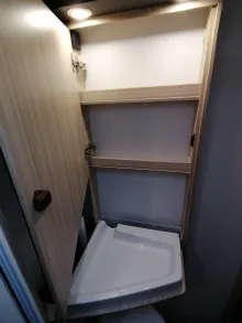 Fahrzeugbild Sun Living A 75 DP - Alkoven mit Doppelbett #18