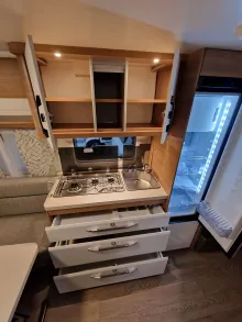 Fahrzeugbild Hobby De Luxe 540 UL #7