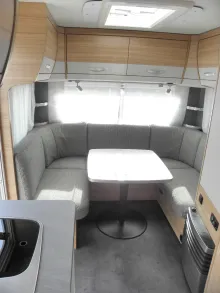 Fahrzeugbild Dethleffs Camper 470 ER #5
