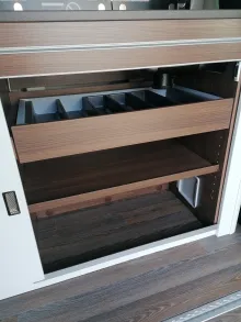 Fahrzeugbild Laika Kosmo Urban F 100 -Automatik & AHK & Hubdach #15