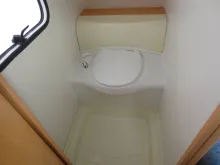 Fahrzeugbild Delta Euroliner 4100 LB Nr. 86 - franz. Bett #18