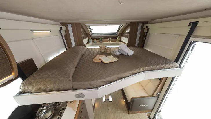 Fahrzeugbild Mobilvetta Krosser 86 Automatik #7