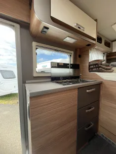 Bild 7 Weinsberg X-CURSION VAN 500 MQ EDITION [PEPPER]