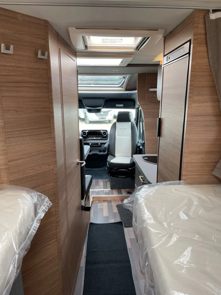 Fahrzeugbild Weinsberg CaraCompact MB EDITION PEPPER 640 MEG #15
