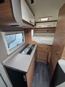 Fahrzeugbild Weinsberg X-CURSION VAN 500 MQ EDITION [PEPPER] Verfügbar 11/26 #8