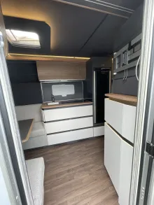 Fahrzeugbild Knaus Azur 500 FU "Abverkaufsstück" #8