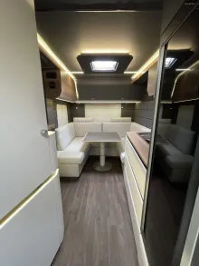 Fahrzeugbild Knaus Azur 500 FU "Abverkaufsstück" #22