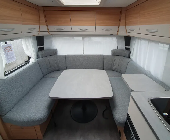 Fahrzeugbild Dethleffs Camper 730 FKR #6
