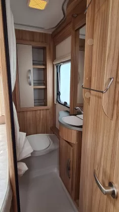 Bild 15 Hymer Eriba Nova Light 465 *20-Jahre-Edition*