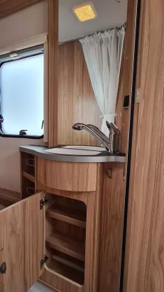 Bild 22 Hymer Eriba Nova Light 465 *20-Jahre-Edition*