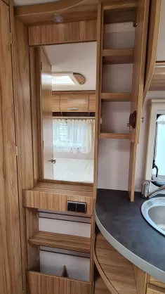 Bild 10 Hymer Eriba Nova Light 465 *20-Jahre-Edition*