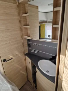 Bild 10 Fendt Apero 465 SFB Klima, Dusche, Mover, Safety