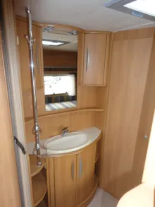 Fahrzeugbild SWIFT Toscane Nr. 46/fr.Bett/Autark/Mover #22