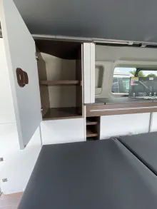 Fahrzeugbild Laika Kosmo Urban F 100+ - mit Aufstelldach #13