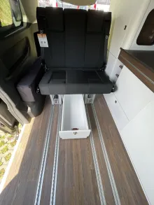 Fahrzeugbild Laika Kosmo Urban F 100+ - mit Aufstelldach #24