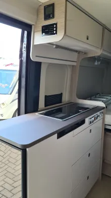 Fahrzeugbild Bürstner Campeo C 600 #10