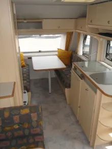 Fahrzeugbild Kip Star Line 44 TTZ Nr. 75 - 2 Sitzgruppen #10