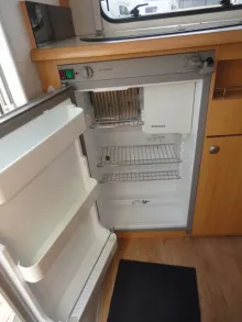 Fahrzeugbild Beyerland Sprinter 420 TSF Nr. 84 - Doppelbett, Heckküche #18