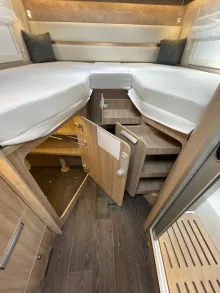 Fahrzeugbild Laika Ecovip H 2109 -Vorführwagen #17