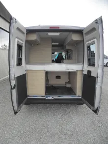 Fahrzeugbild Roadcar R 600 #4