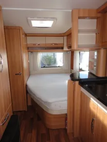 Fahrzeugbild Hymer Eriba Nova GL 545 Nr. 105 - franz. Bett #23